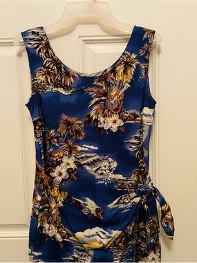 Hilo Hattie Blue Tropical Palm Print Sleeveless Dress